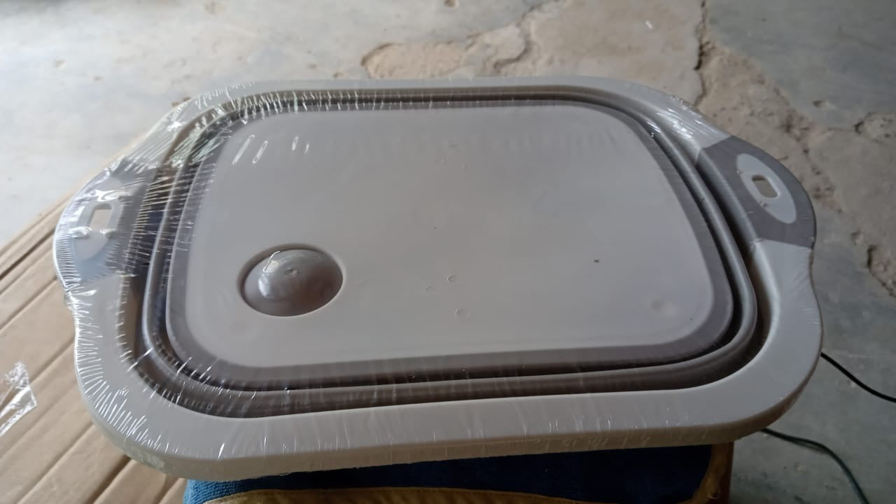 0098A Collapsible Cutting Board with Dish Tub Basket